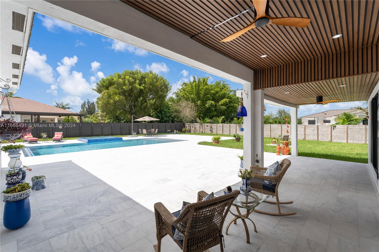 PALMERA GROVE SUBDIVISION - Residential