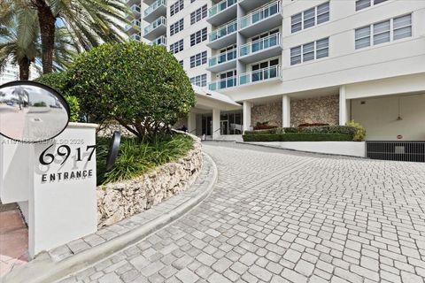 Photo of 6917 Collins Ave #1512, Miami Beach, FL 33141 (MLS # A11974688)