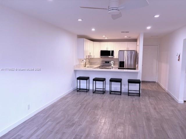 Rental Property at 4124 Nw 88th Ave 207, Coral Springs, Broward County, Florida - Bedrooms: 2 
Bathrooms: 1  - $2,000 MO.