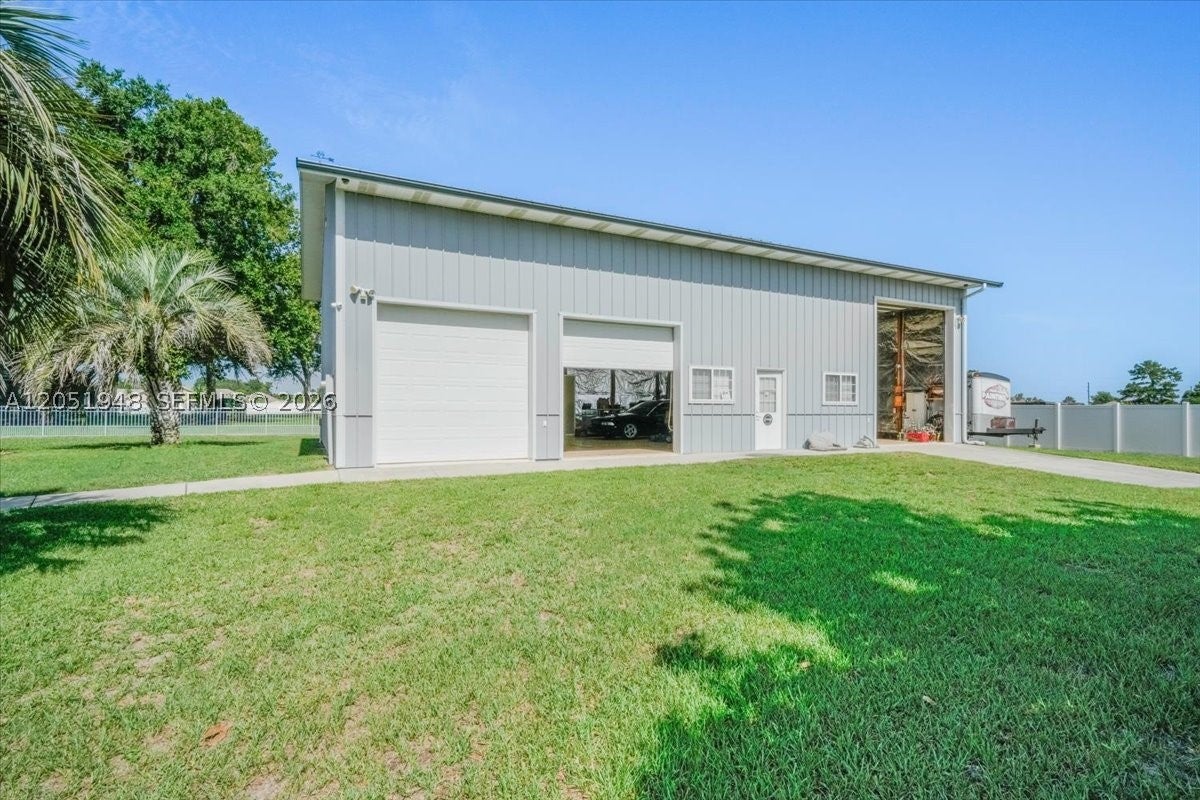 6483 SE 88 St