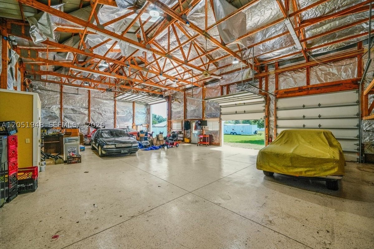6483 SE 88 St