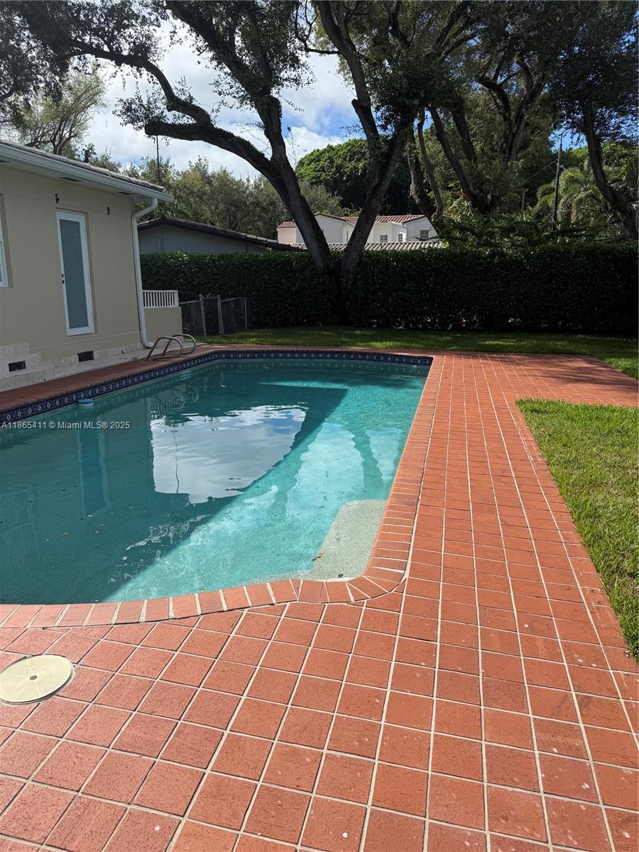 C GAB COUNTRY CLUB SEC 6 - Residential Lease