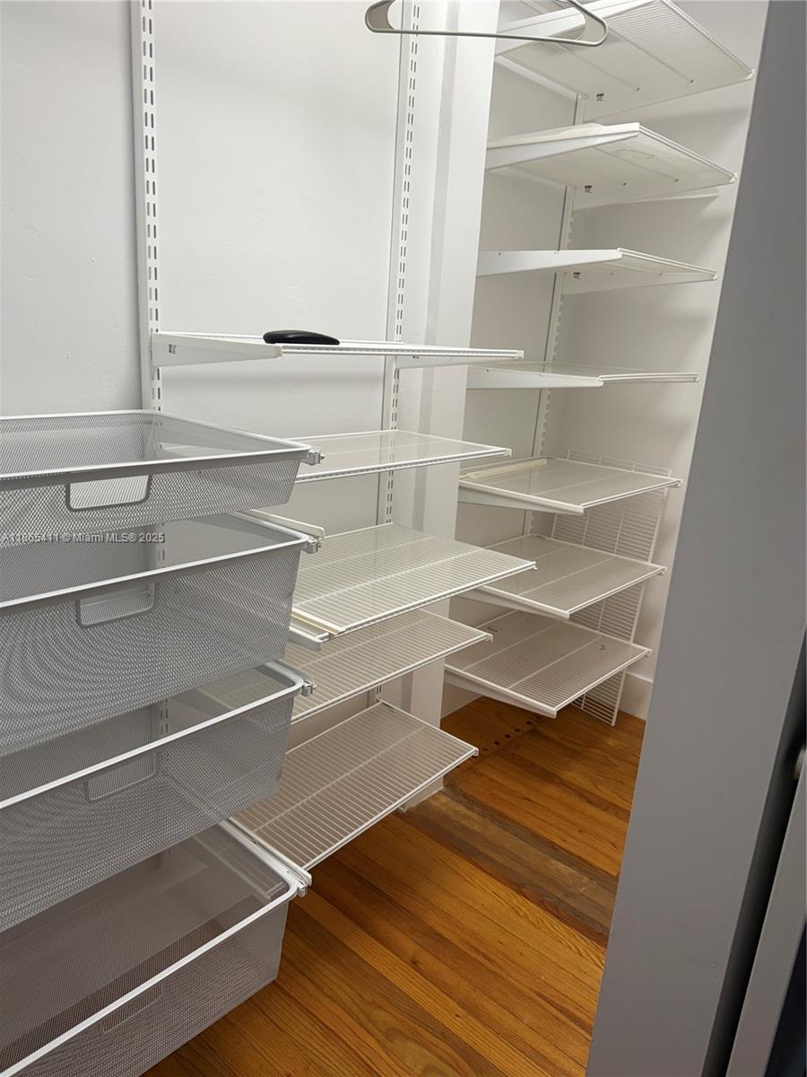 C GAB COUNTRY CLUB SEC 6 - Residential Lease