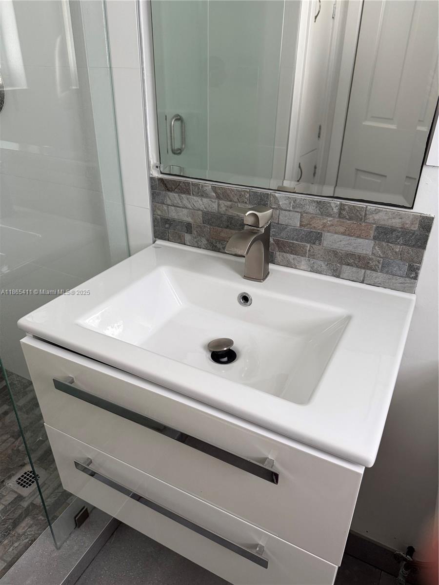 C GAB COUNTRY CLUB SEC 6 - Residential Lease