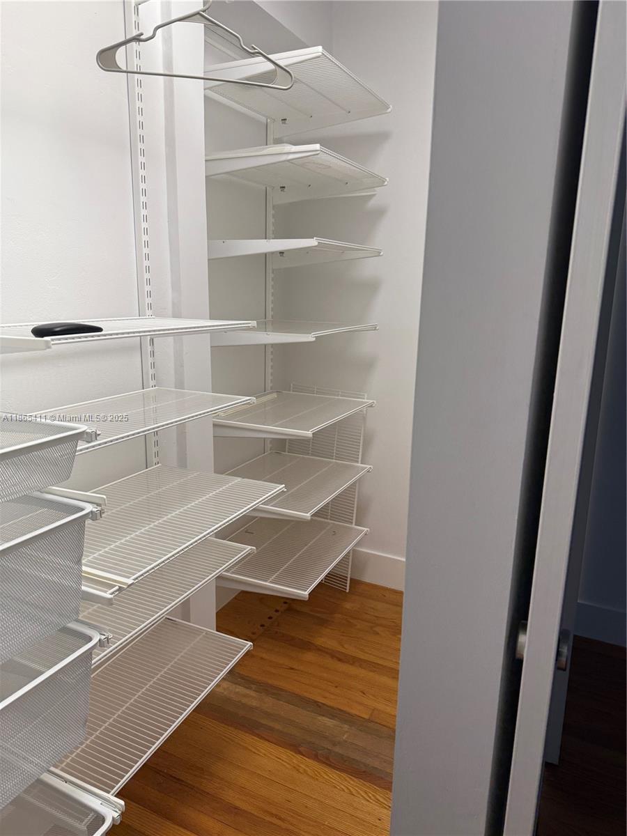 C GAB COUNTRY CLUB SEC 6 - Residential Lease