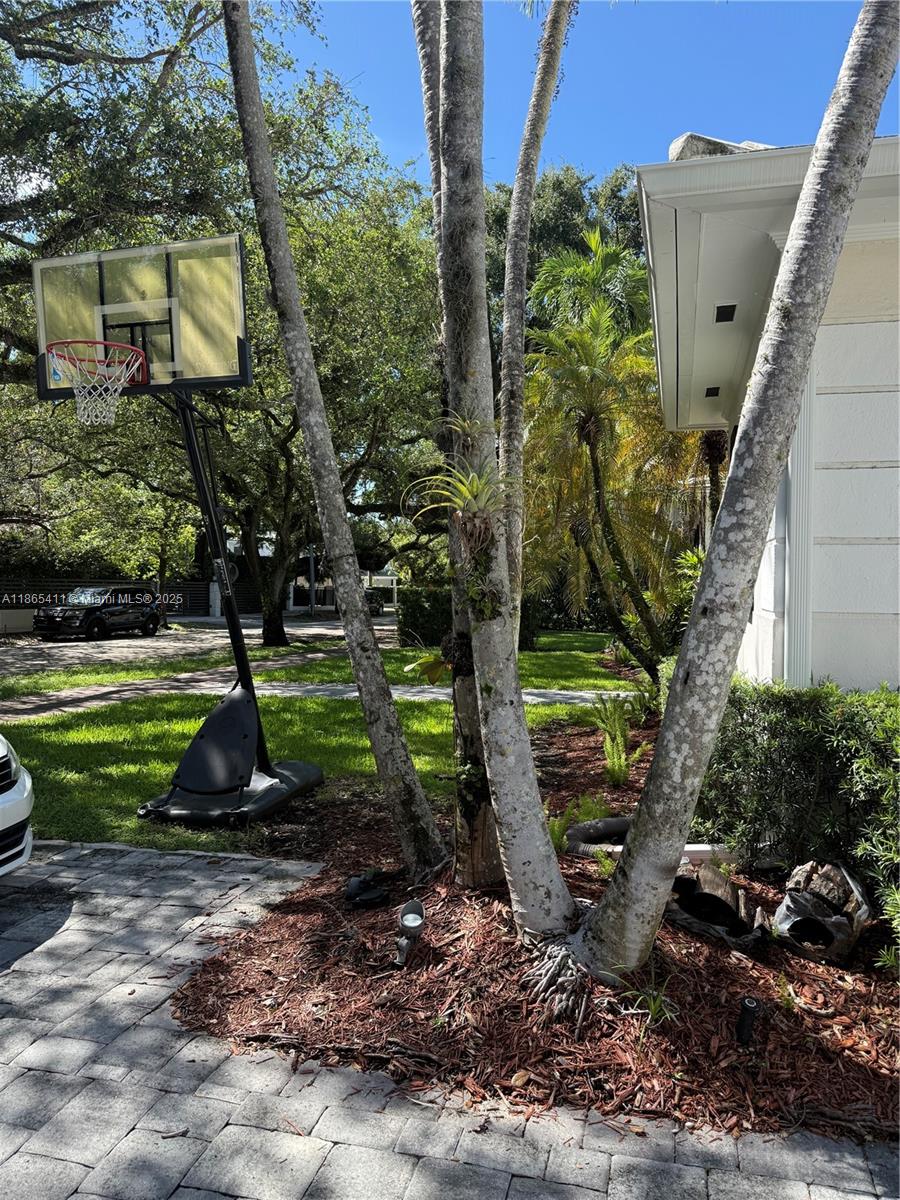 C GAB COUNTRY CLUB SEC 6 - Residential Lease