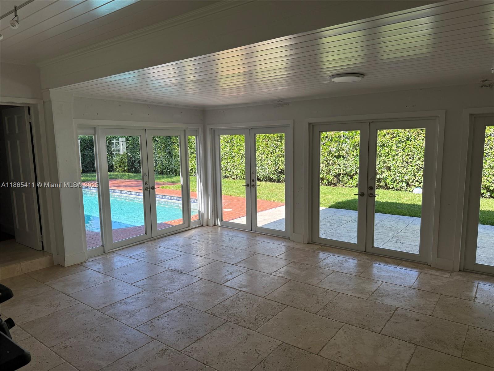 C GAB COUNTRY CLUB SEC 6 - Residential Lease