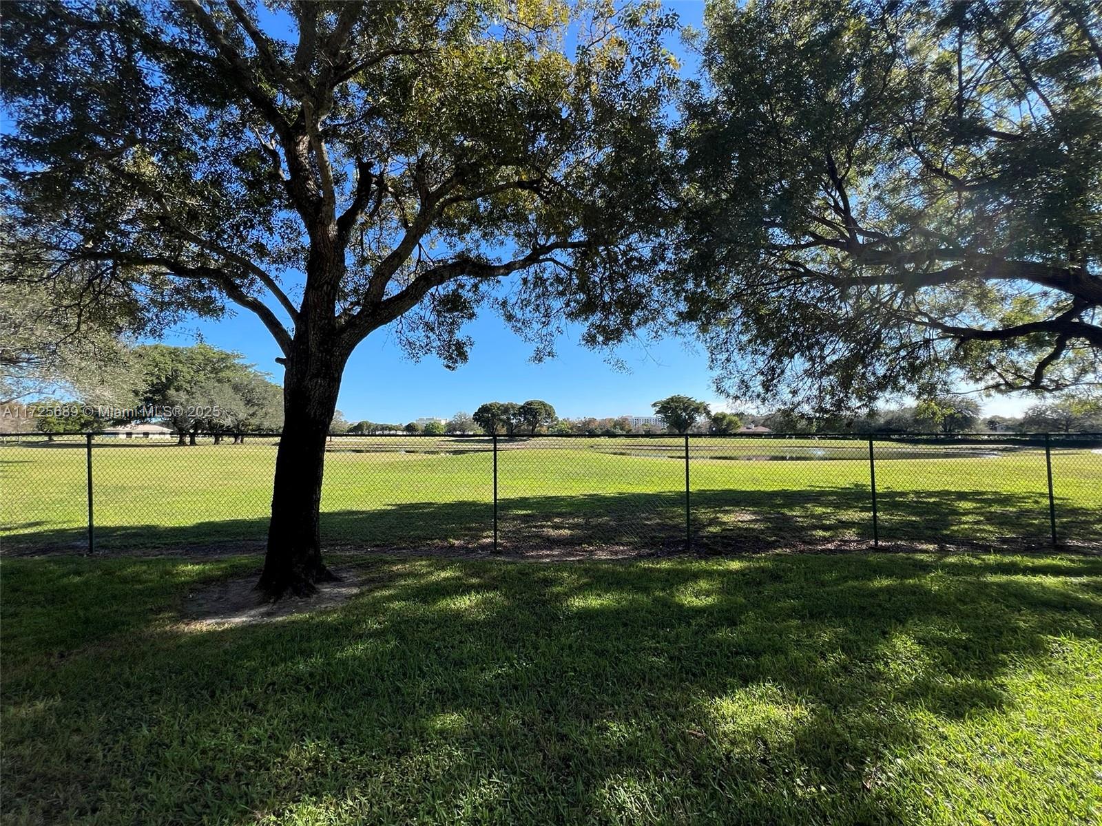 ROLLING HILLS GOLF AND - Residential