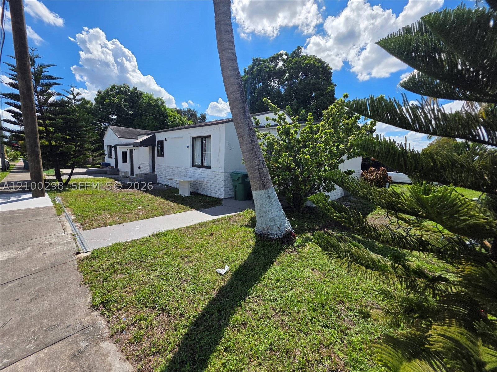 1102 NW 103rd St
