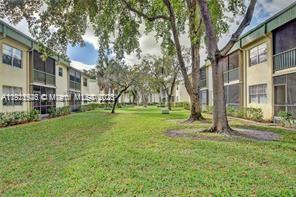 RAMBLEWOOD EAST CONDO - Residential