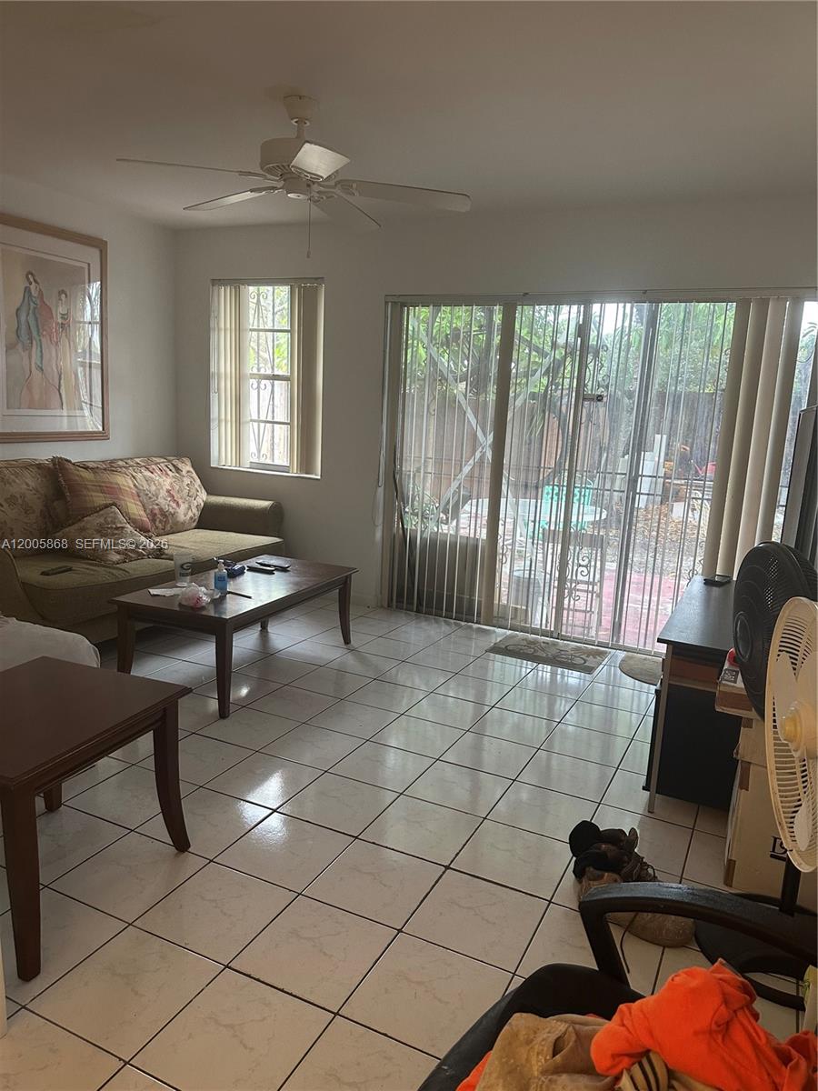 LESLIE ESTS SEC SIX - Residential