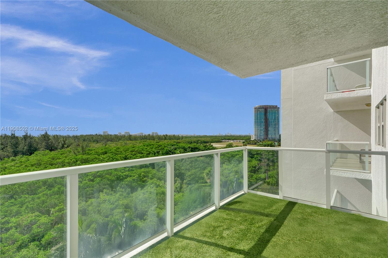 THE OAKS I CONDO - Residential Lease