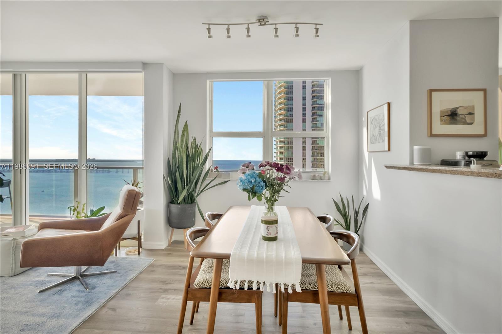 THE MARK ON BRICKELL COND - Residential Lease