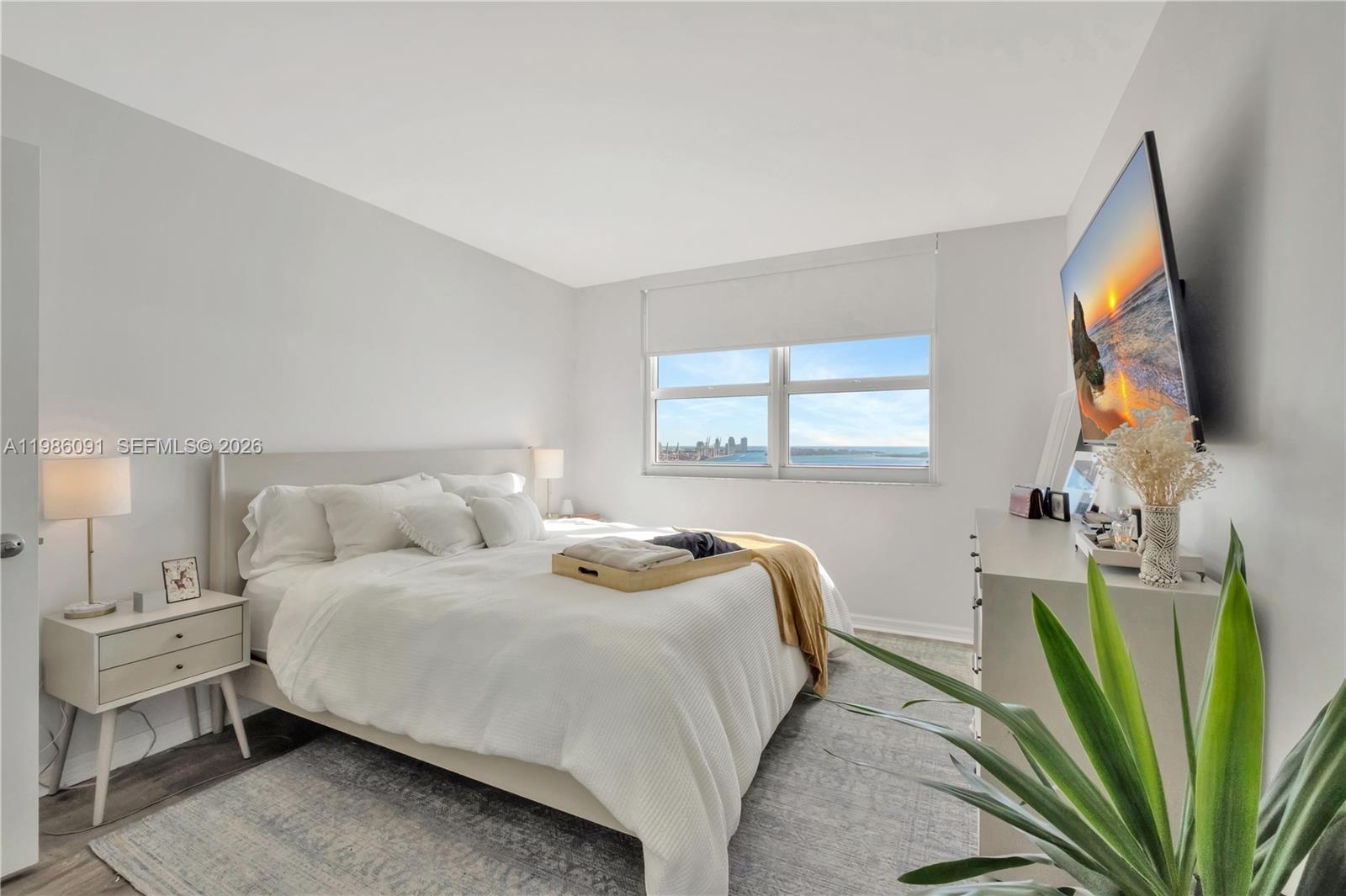 THE MARK ON BRICKELL COND - Residential Lease