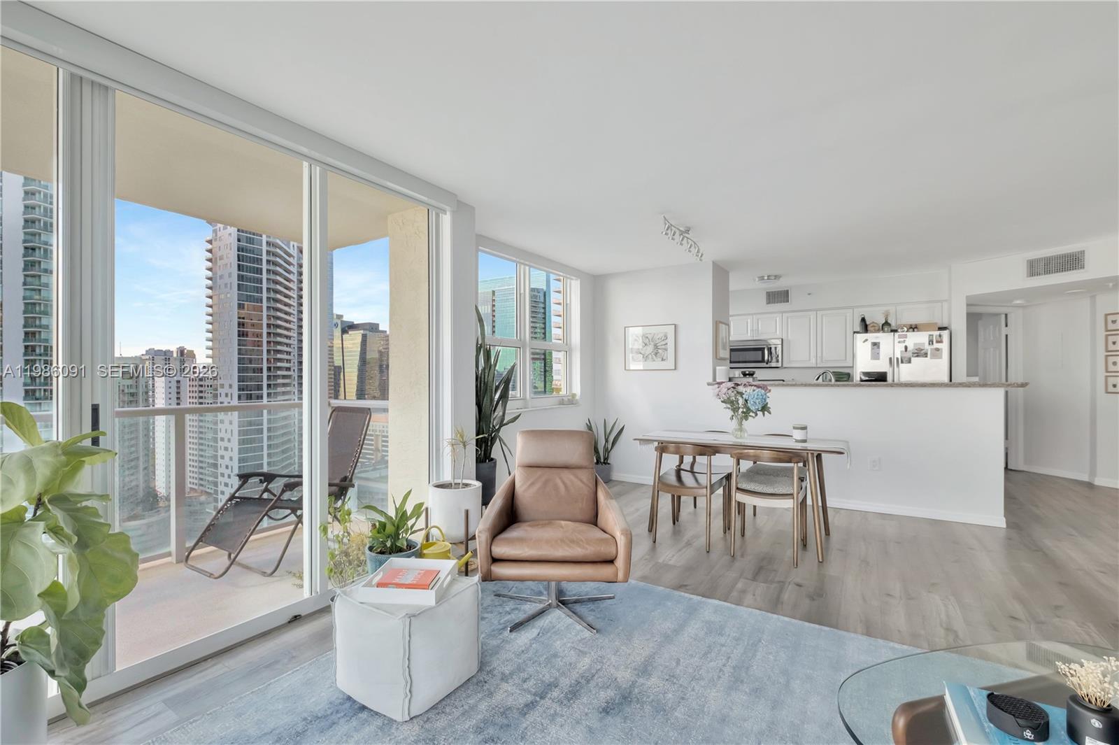 THE MARK ON BRICKELL COND - Residential Lease