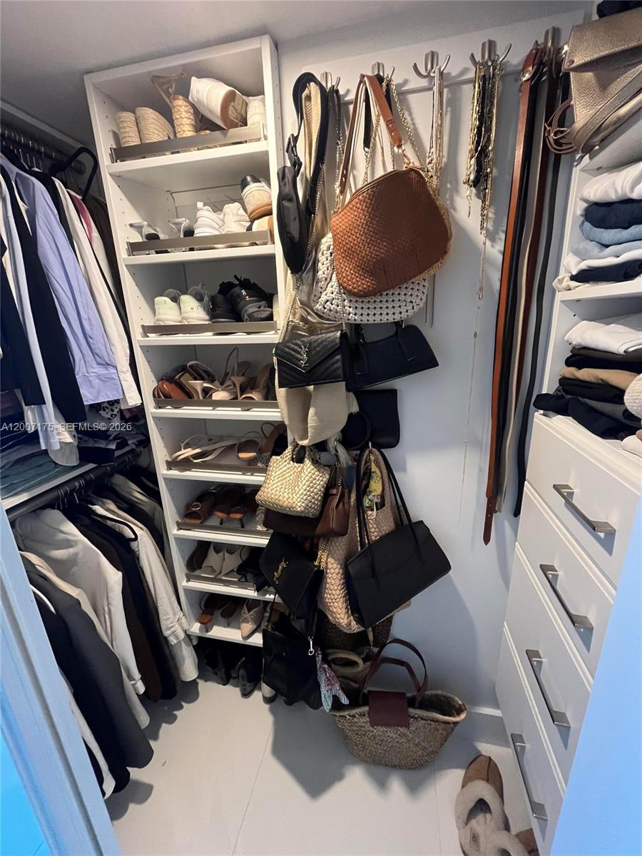 BRICKELL KEY II CONDO - Residential