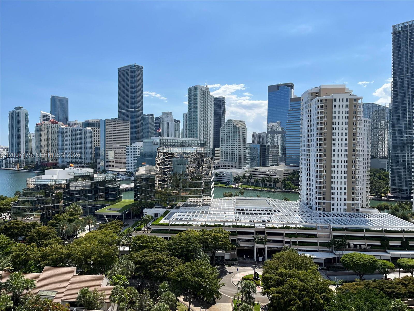 540 Brickell Key Dr 1809