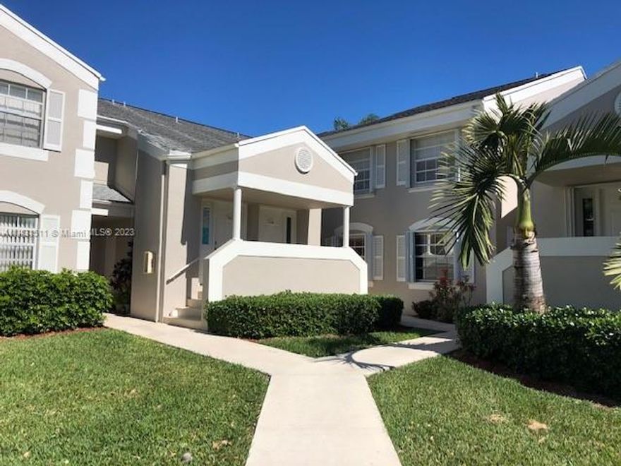 DESIRABLE FIRST FLOOR 2 BR/2 BA CONDO TUCKED IN THE CORNER W/ YOUR OWN PRIVATE ENTRANCE. OFFERS TILE FLOORS THROUGHOUT, COMPLETELY UPDATED KITCHEN W/ GRANITE COUNTERS, NEWER KITCHEN CABINETS, SPACIOUS BEDROOMS & SCREENED PATIO. RENT INCLUDES; CABLE, INTERNET, WATER, SEWER, TRASH, EXTERMINATOR, SECURITY AND ACCESS TO THE CLUBHOUSE.