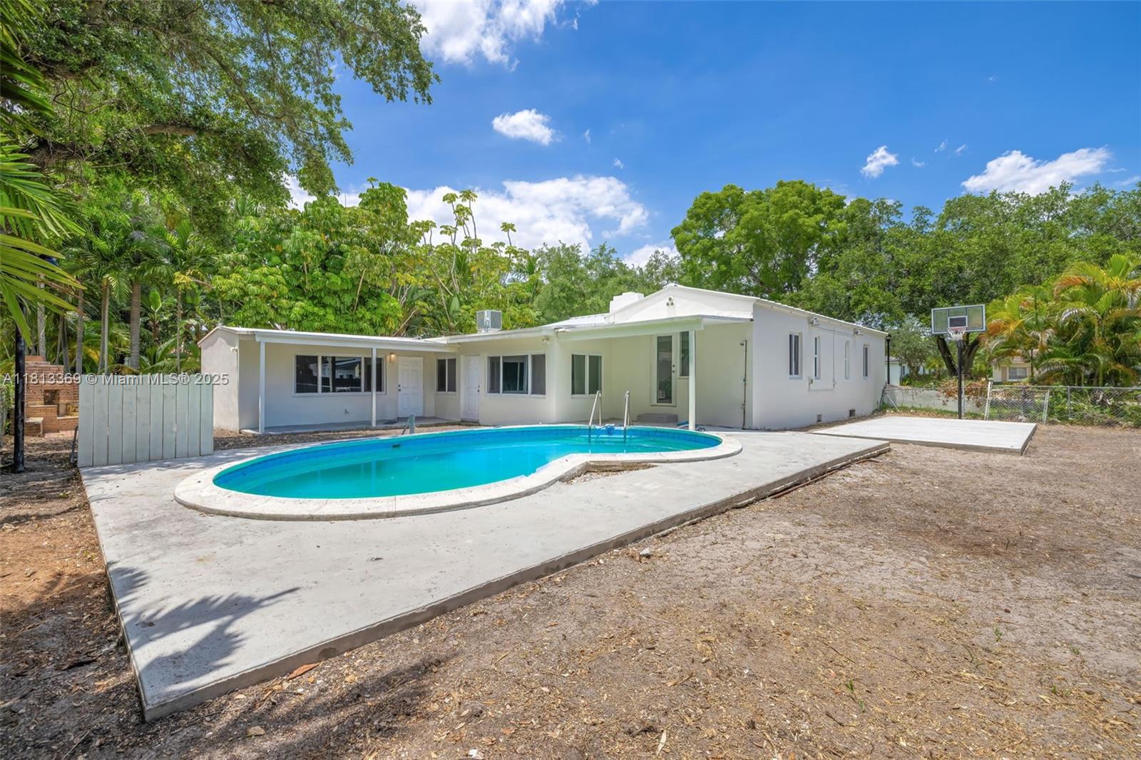 MIAMI SHORES SEC 1 AMD - Residential