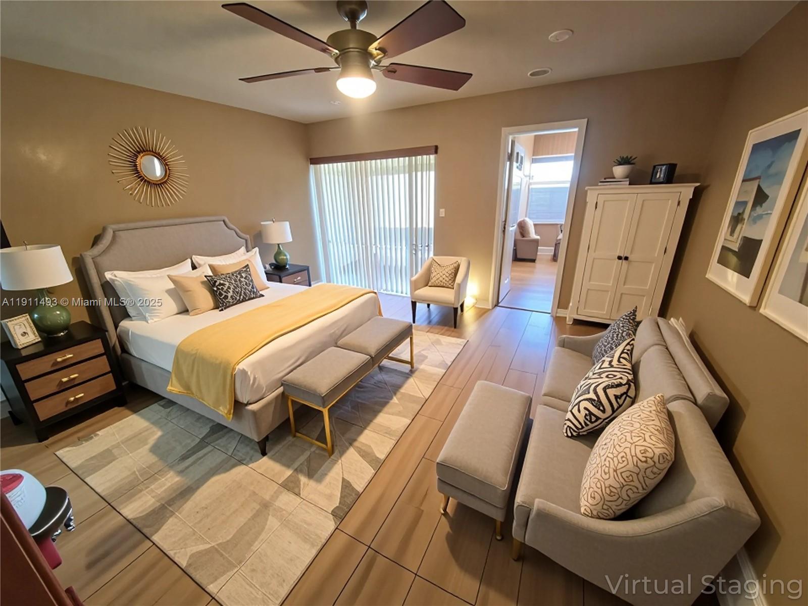 COUNTRY CLUB VILLAS TH CO - Residential