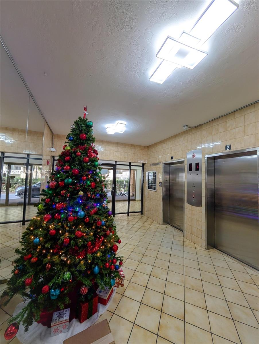 Property for Sale at 1470 Ne 125th Ter 705, North Miami, Miami-Dade County, Florida - Bathrooms: 1  - $165,000