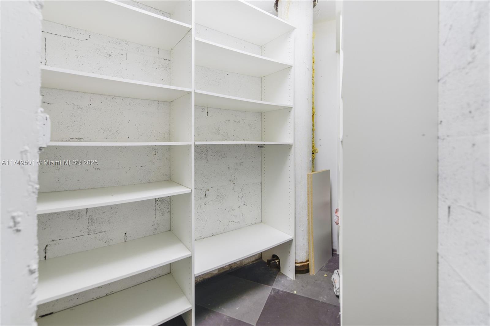 MYSTIC POINTE CONDO NO TW - Residential Lease