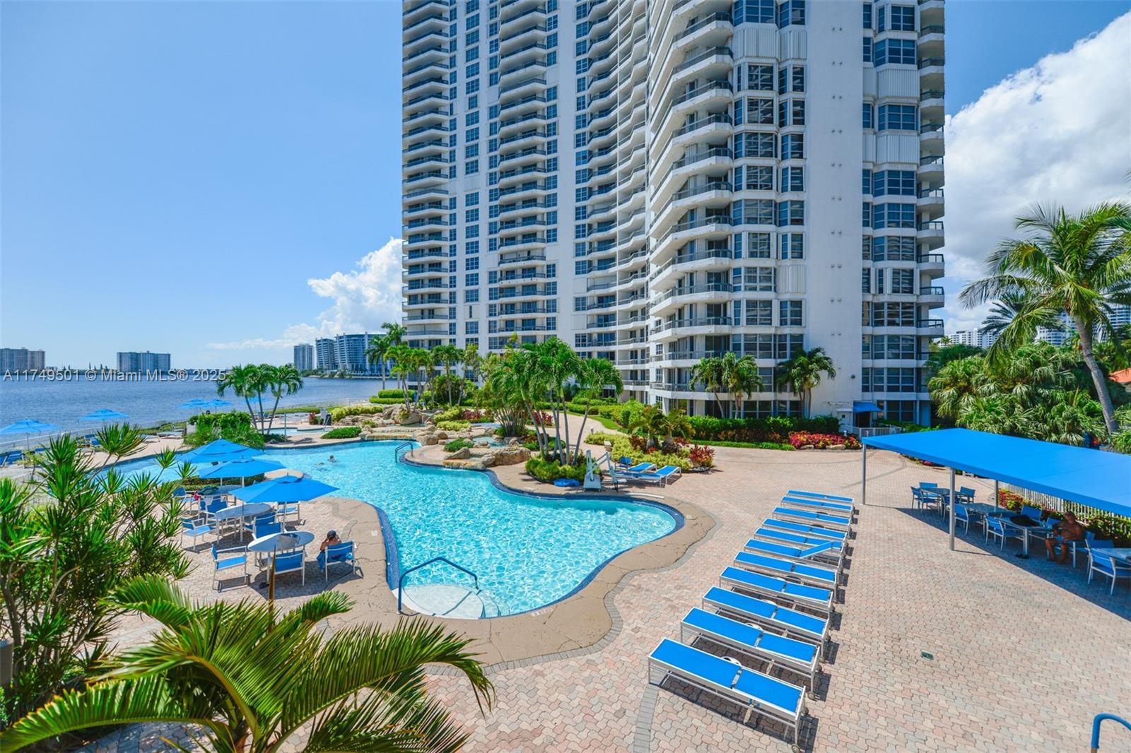 MYSTIC POINTE CONDO NO TW - Residential Lease