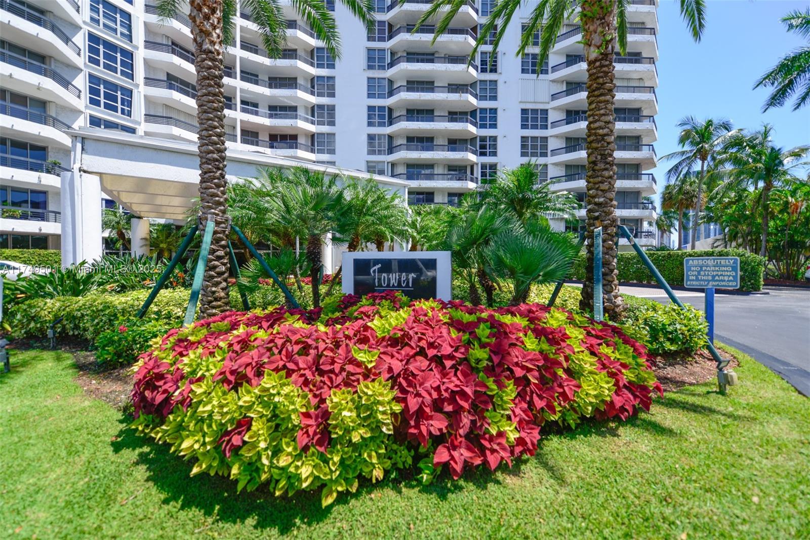 MYSTIC POINTE CONDO NO TW - Residential Lease