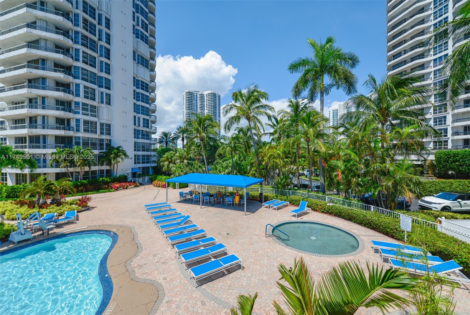 MYSTIC POINTE CONDO NO TW - Residential Lease