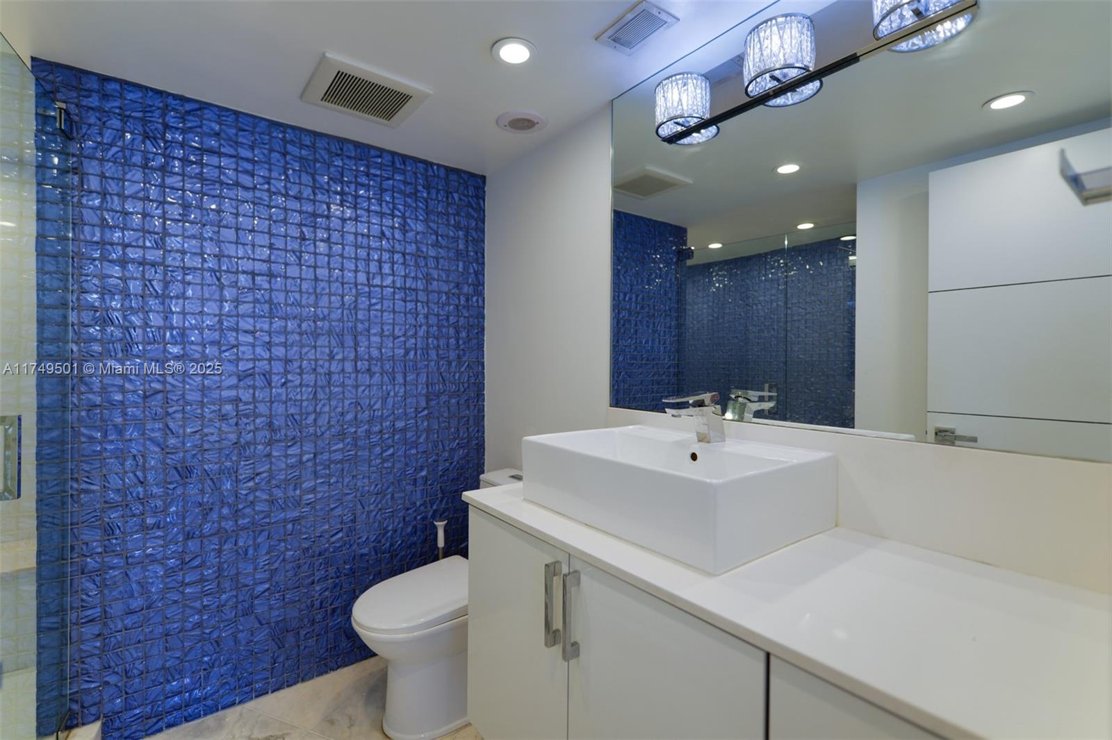 MYSTIC POINTE CONDO NO TW - Residential Lease