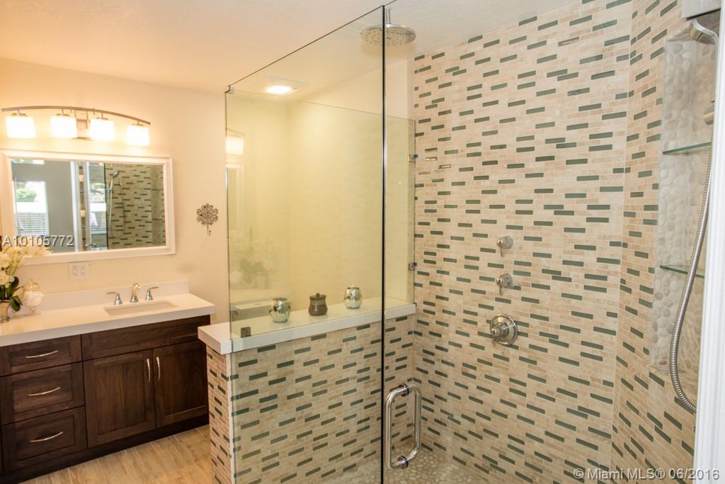 C B Palms - Residential