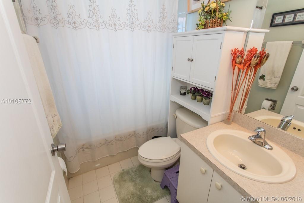 C B Palms - Residential