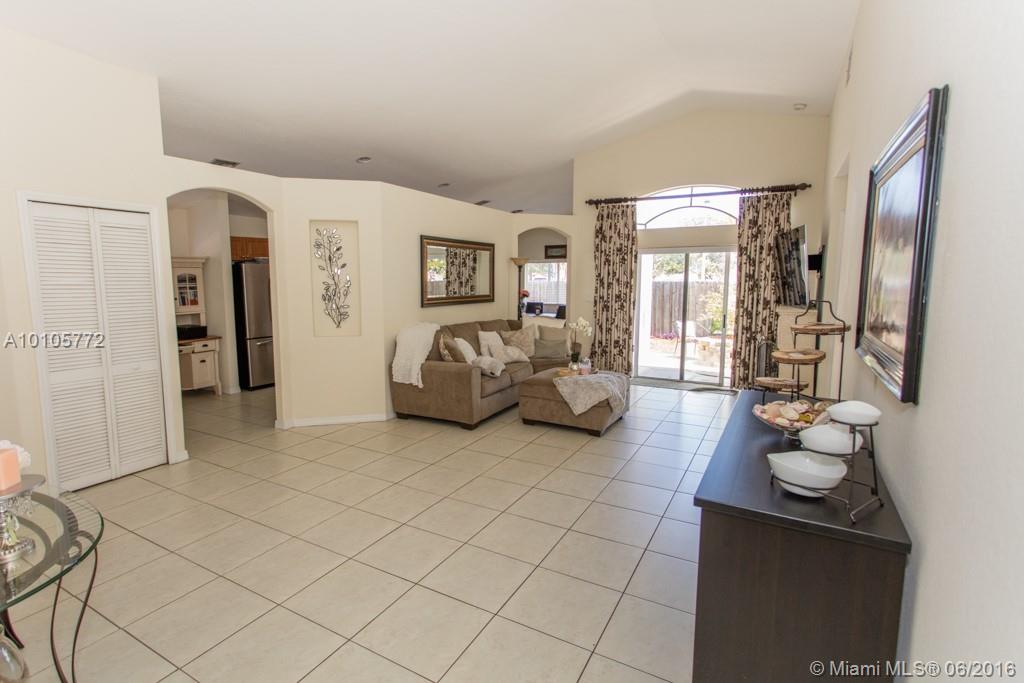 C B Palms - Residential