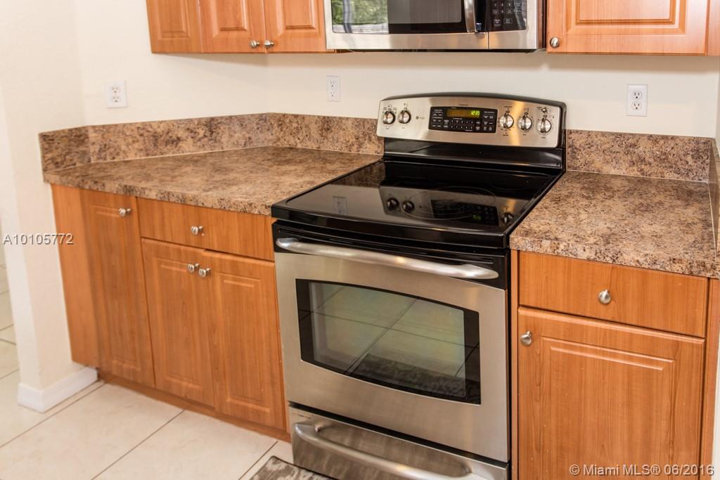 C B Palms - Residential