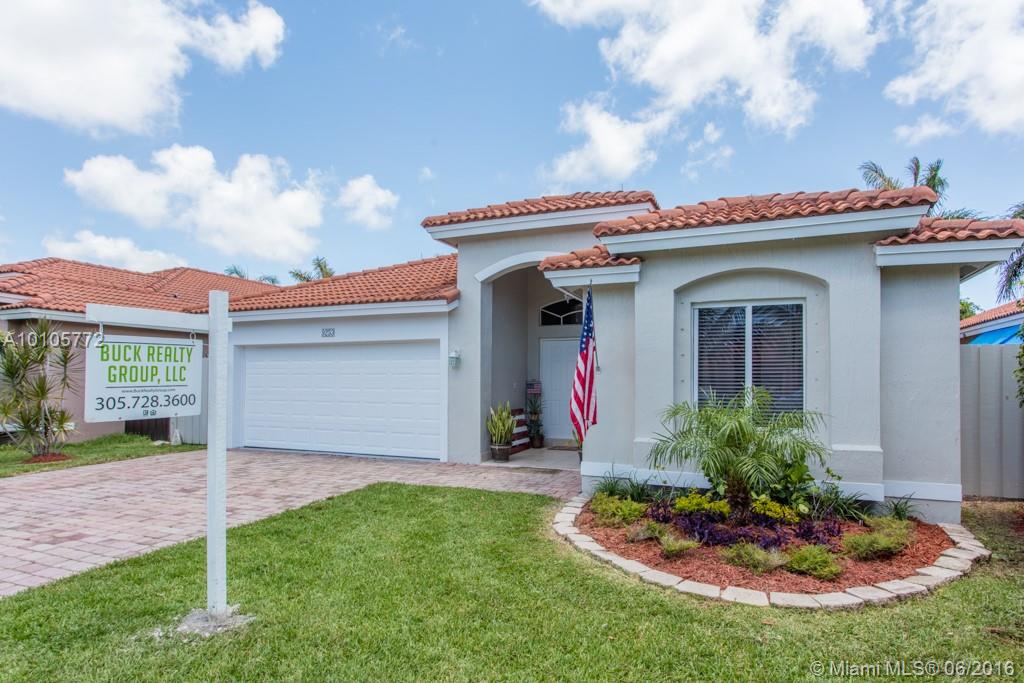 C B Palms - Residential