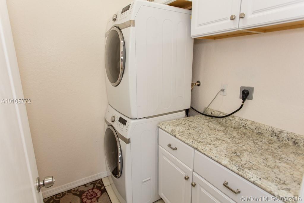 C B Palms - Residential