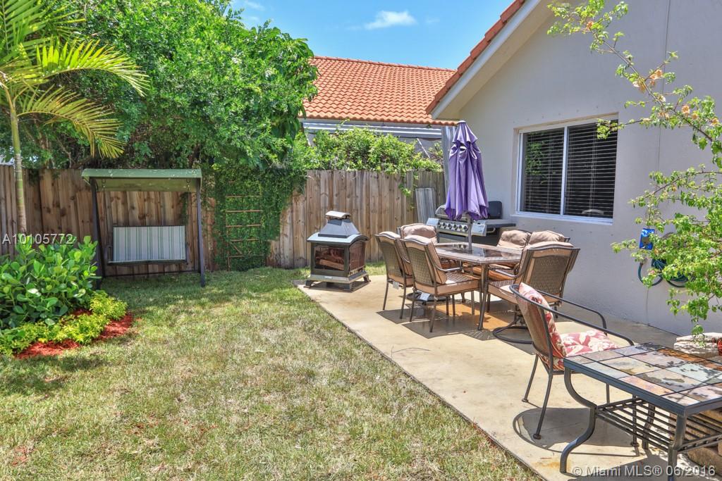 C B Palms - Residential