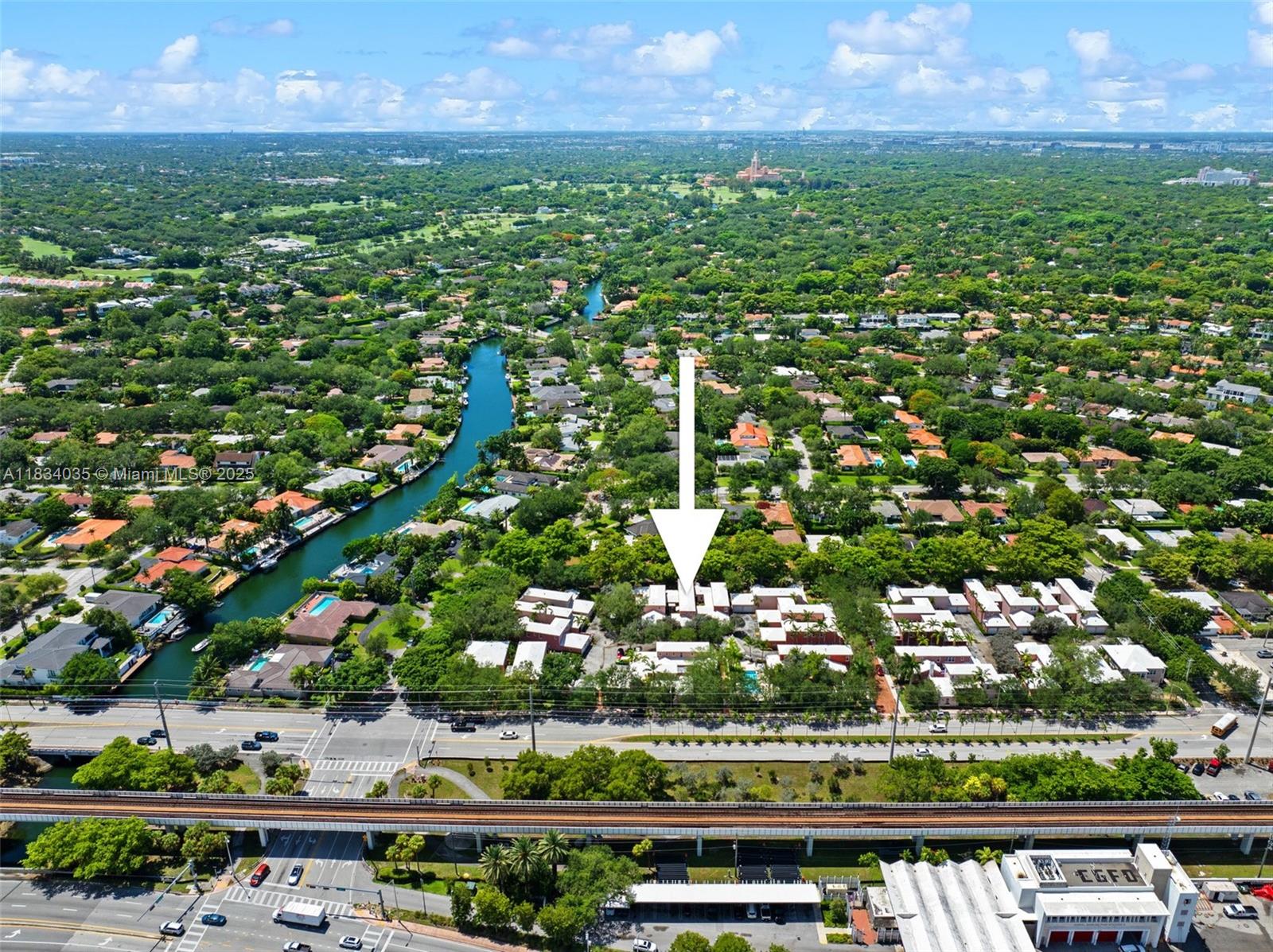 BERMUDA VLG AT CORAL GABL - Residential