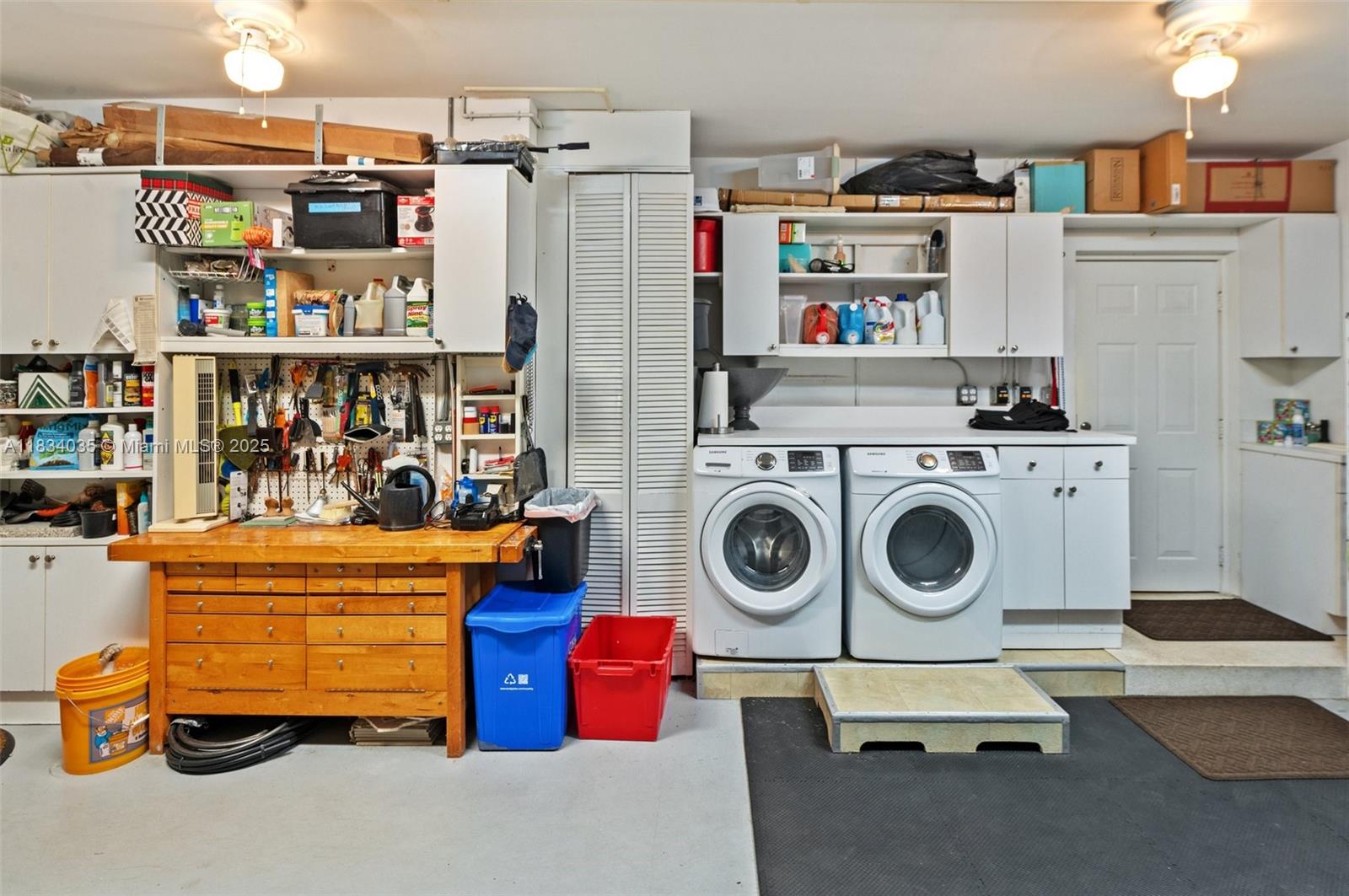 BERMUDA VLG AT CORAL GABL - Residential