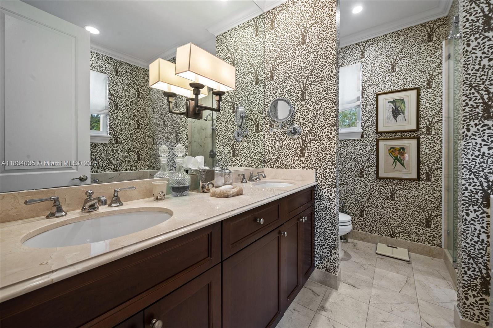 BERMUDA VLG AT CORAL GABL - Residential