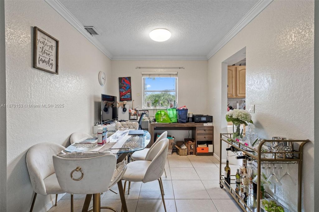 Photo of 200 Croton Ave #111, Lantana, FL 33462 (MLS # A11870153)