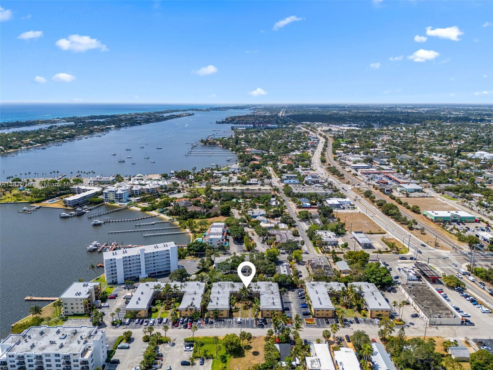 ENCLAVE SANDPIPER CONDO - Residential