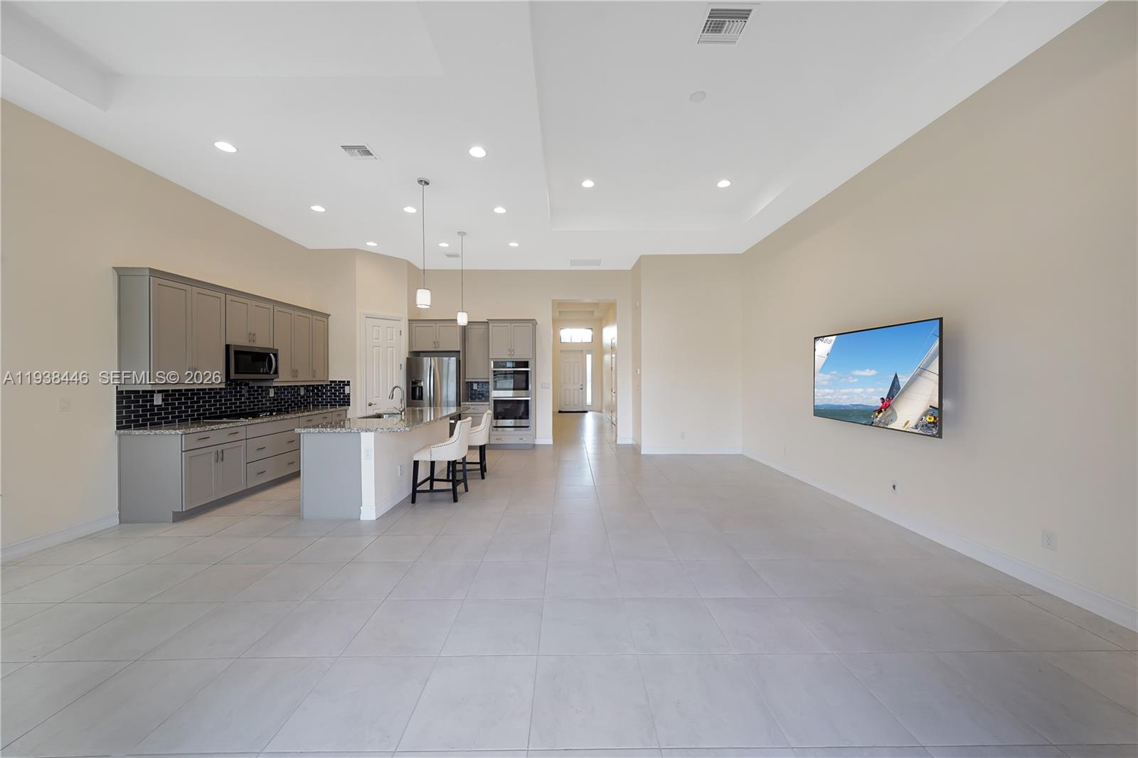 PARKLAND ROYALE - Residential