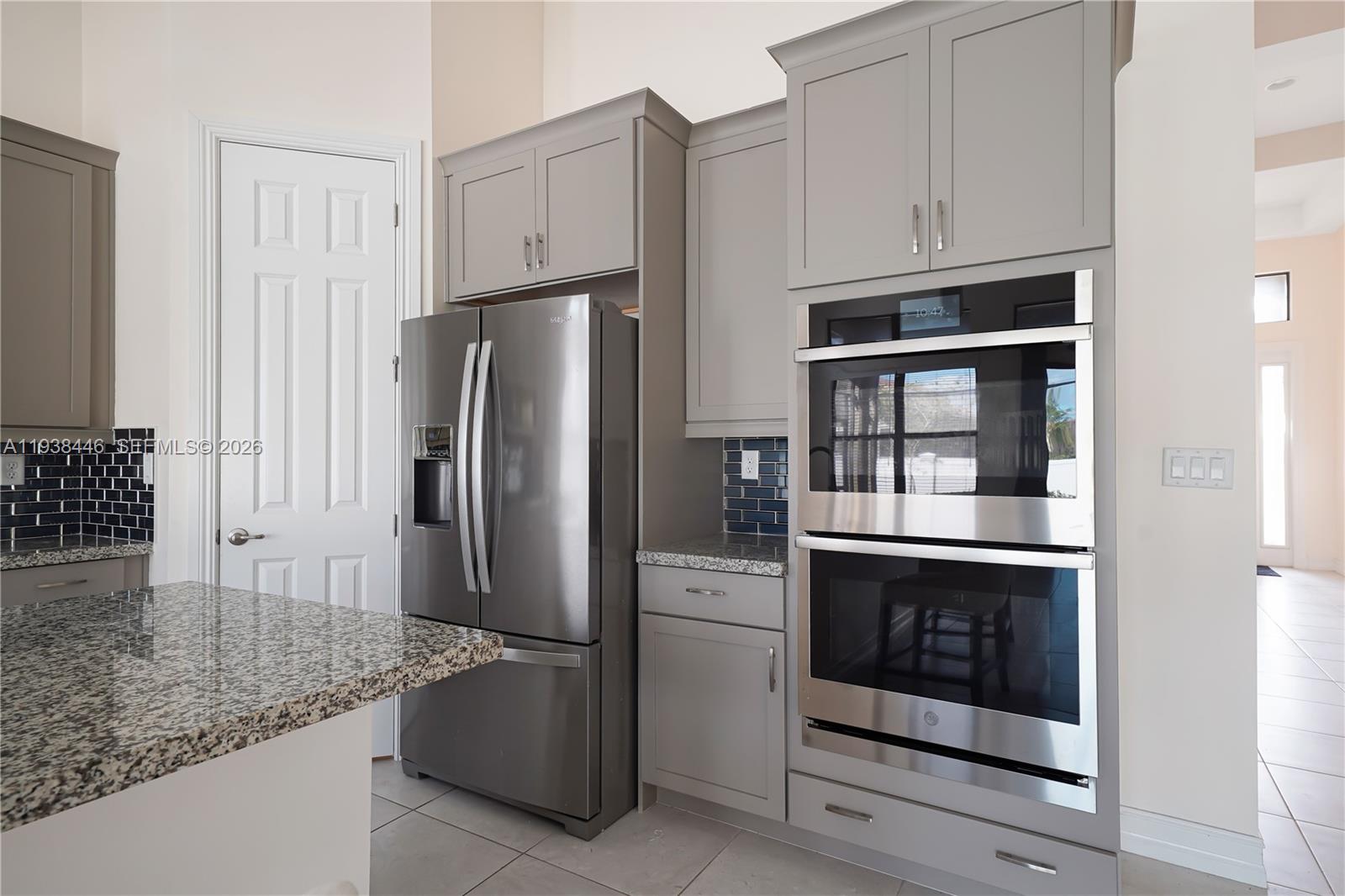 PARKLAND ROYALE - Residential