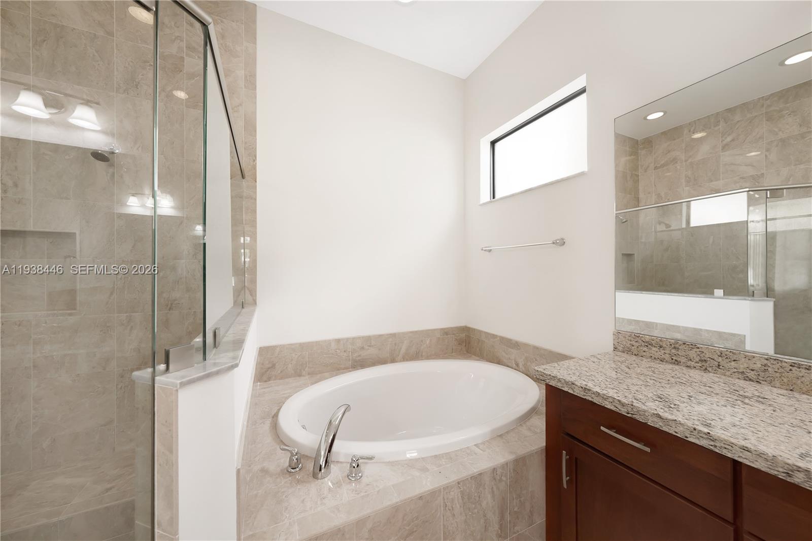 PARKLAND ROYALE - Residential