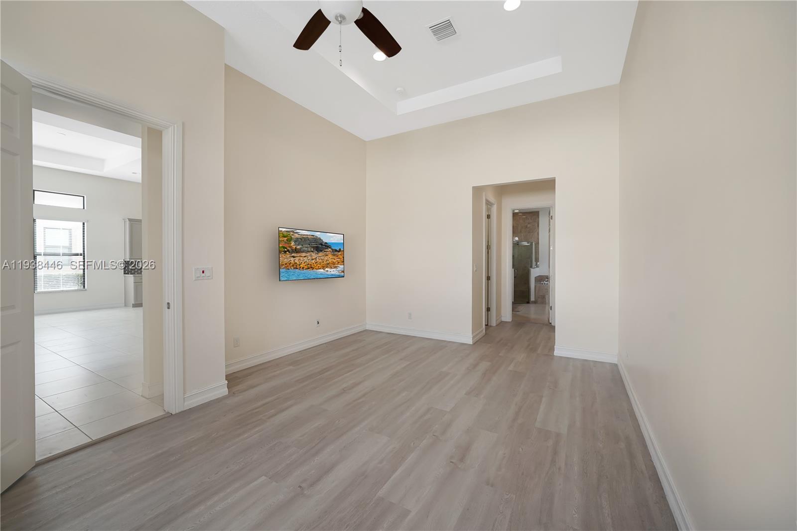 PARKLAND ROYALE - Residential