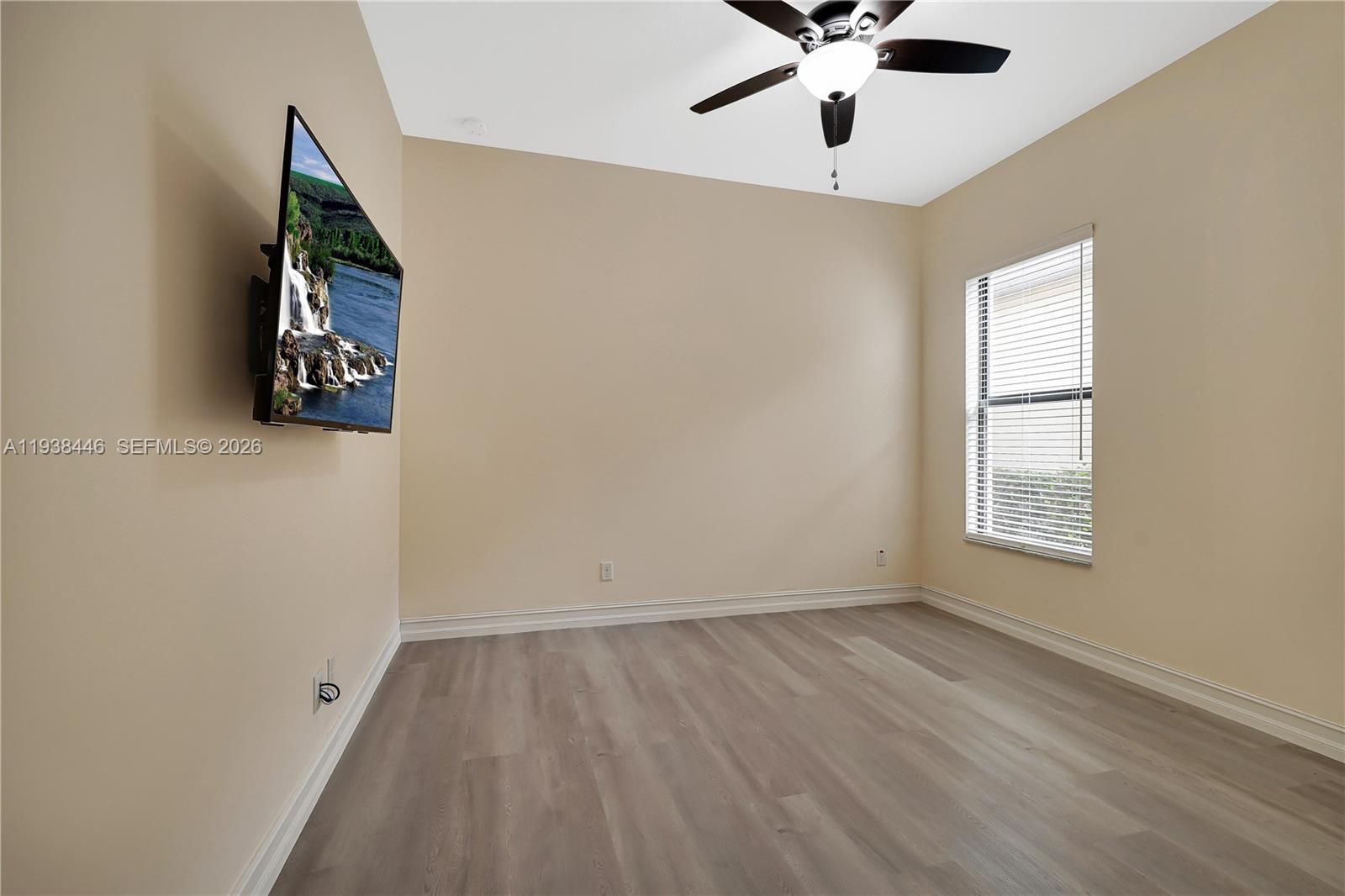 PARKLAND ROYALE - Residential