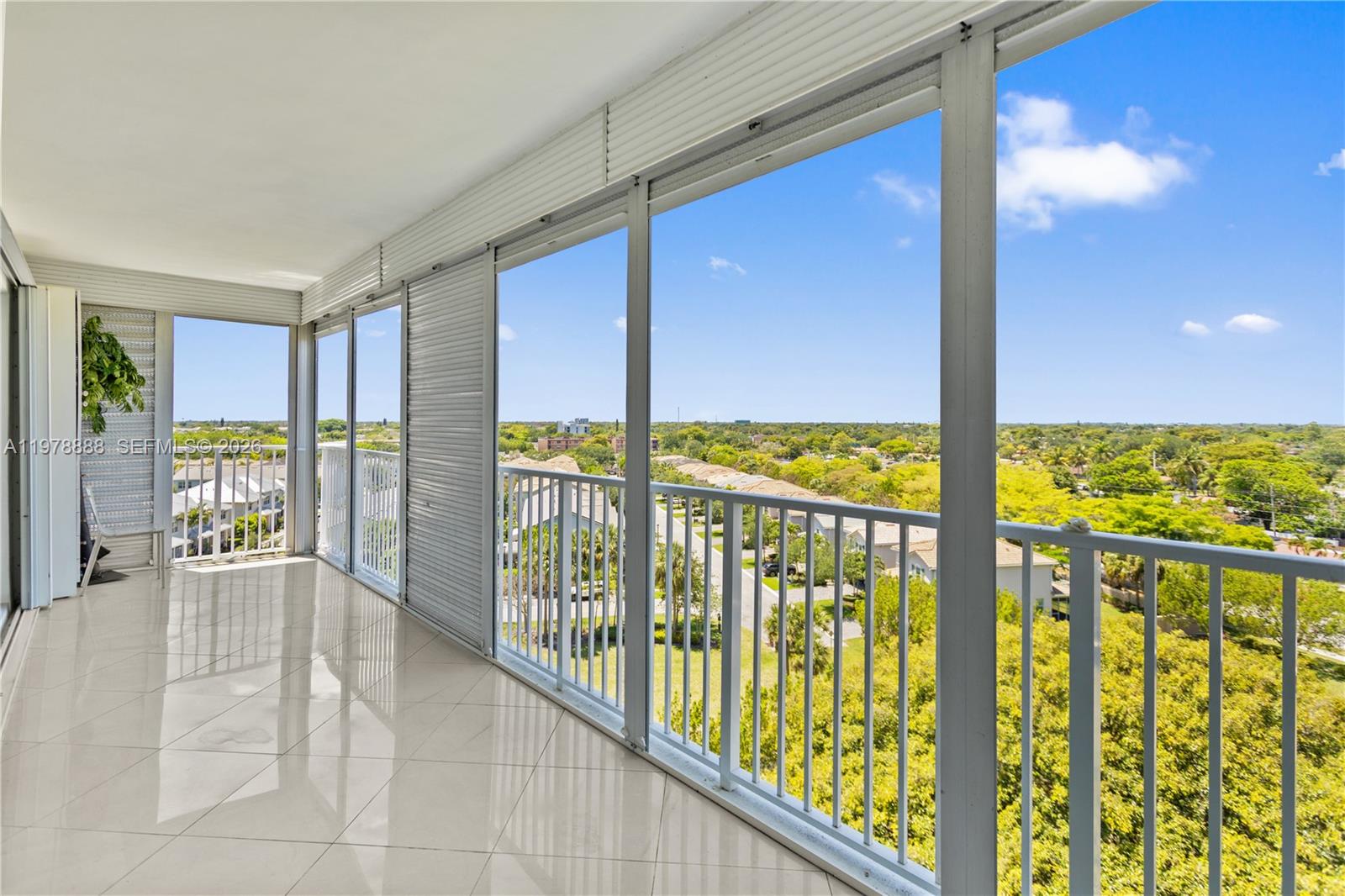 HILLCREST EAST NO 27 COND - Residential