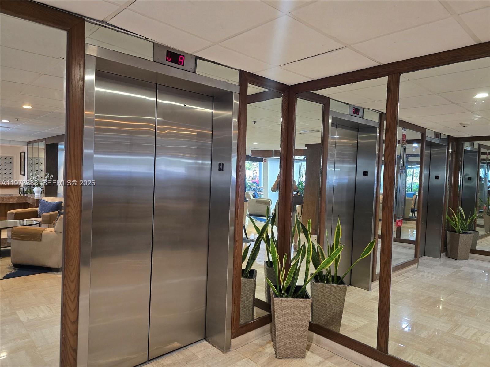 HILLCREST EAST NO 27 COND - Residential