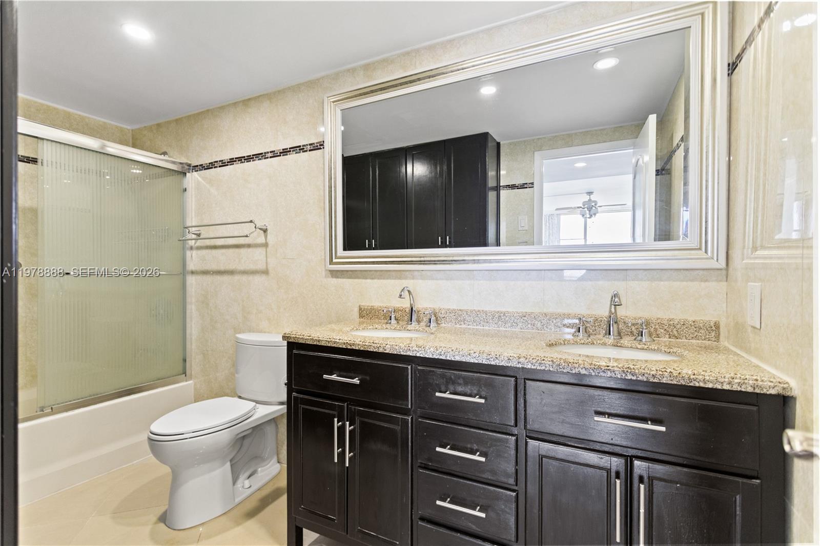 HILLCREST EAST NO 27 COND - Residential